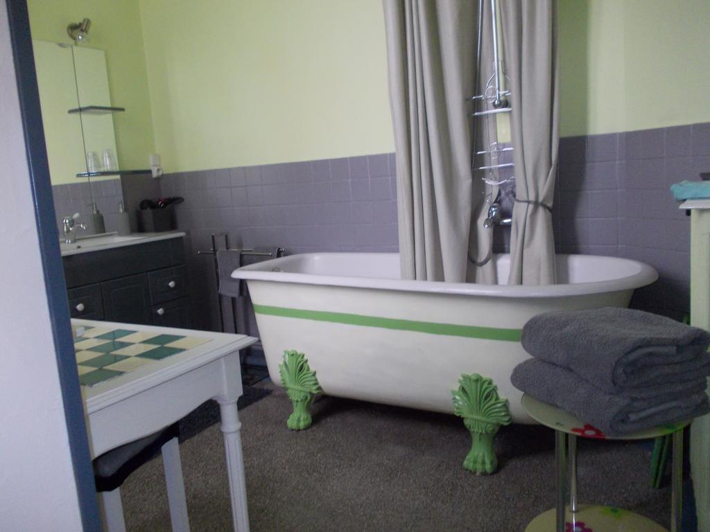 קונייאק B&B Maison Gaudin חדר תמונה